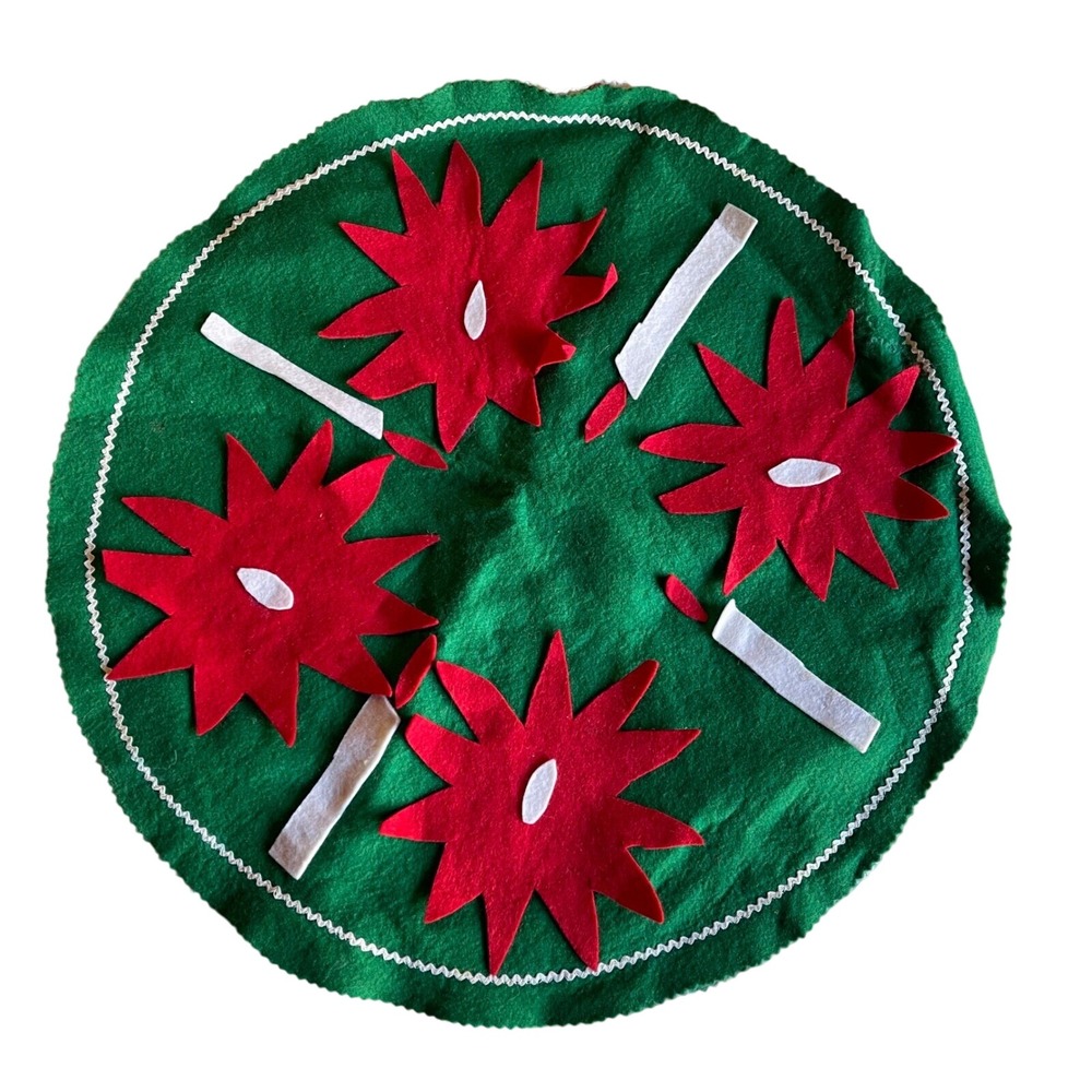 Vtg 60s HANDMADE mini Felt feather‎ Tree Skirt poinsettia Appliqué Christmas